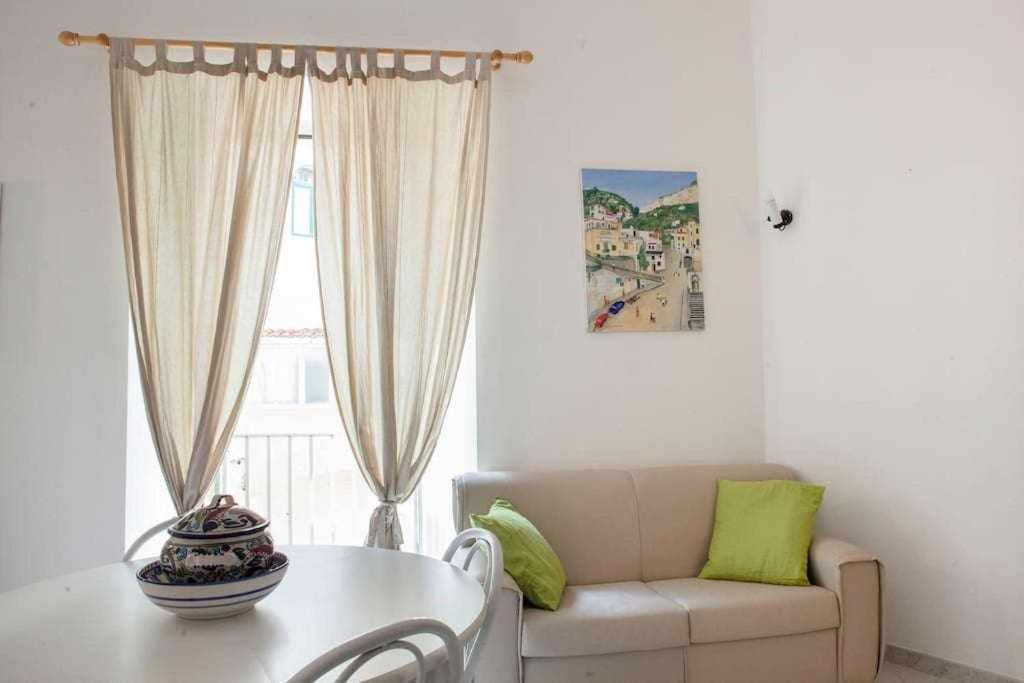 Donna Sara Appartamento In Corte Amalfitana Buitenkant foto